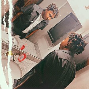 Meet your Posher, Henry